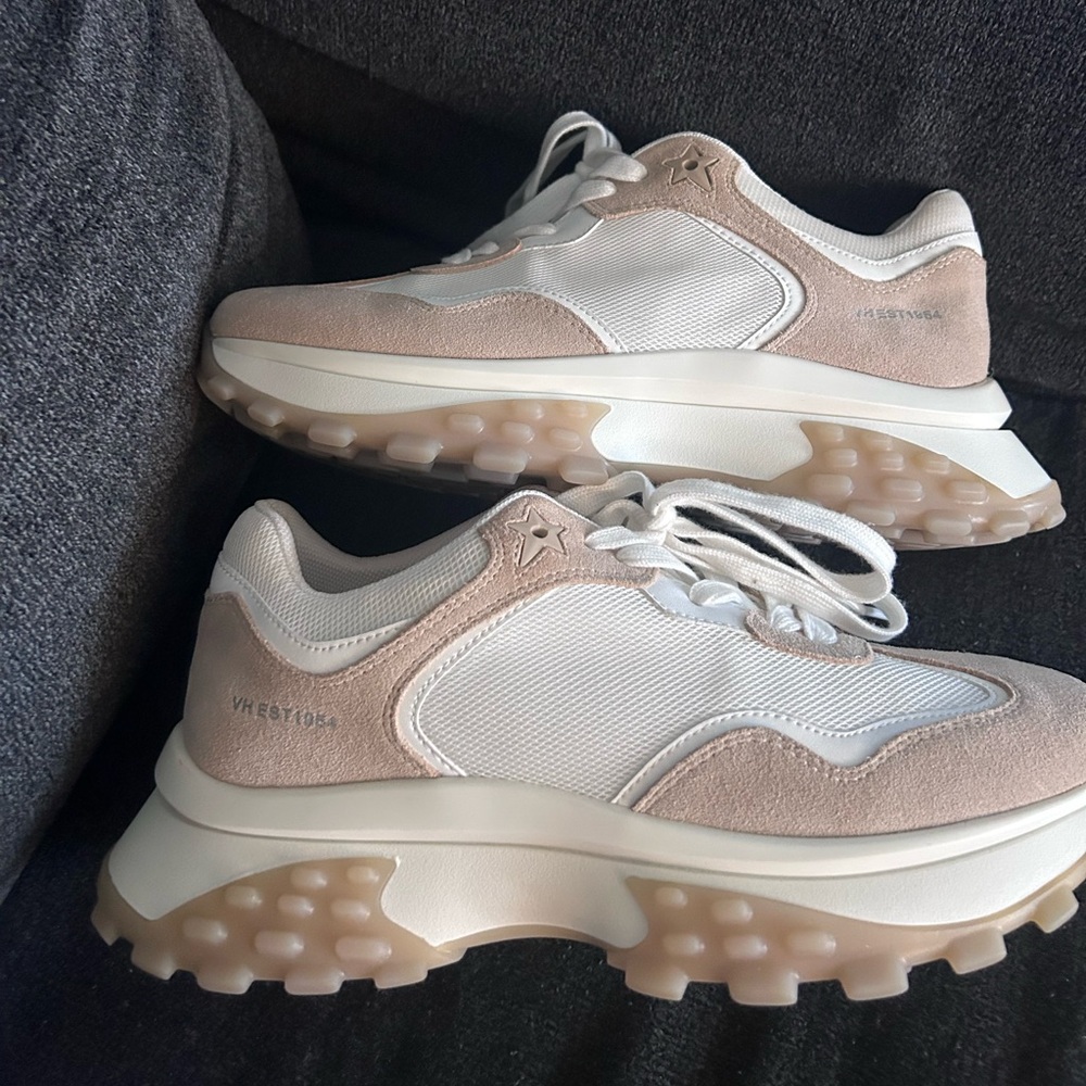 Vintage Havana Summer Sneaker